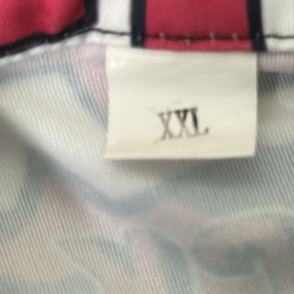 Georgia Bulldogs Hawaiian Style Football Shirt - Picture 8 of 8